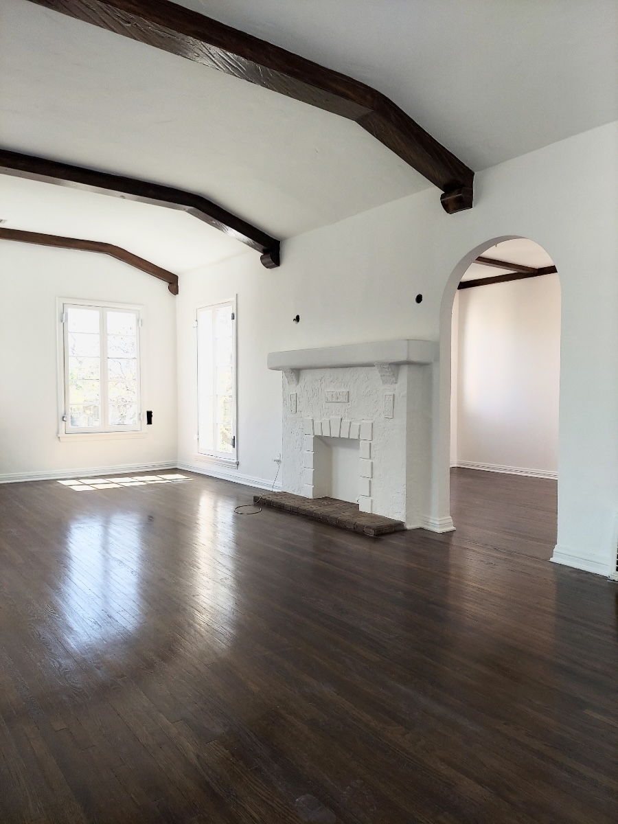 1107 Sycamore, Los Angeles, CALIFORNIA 90019 — photo 3